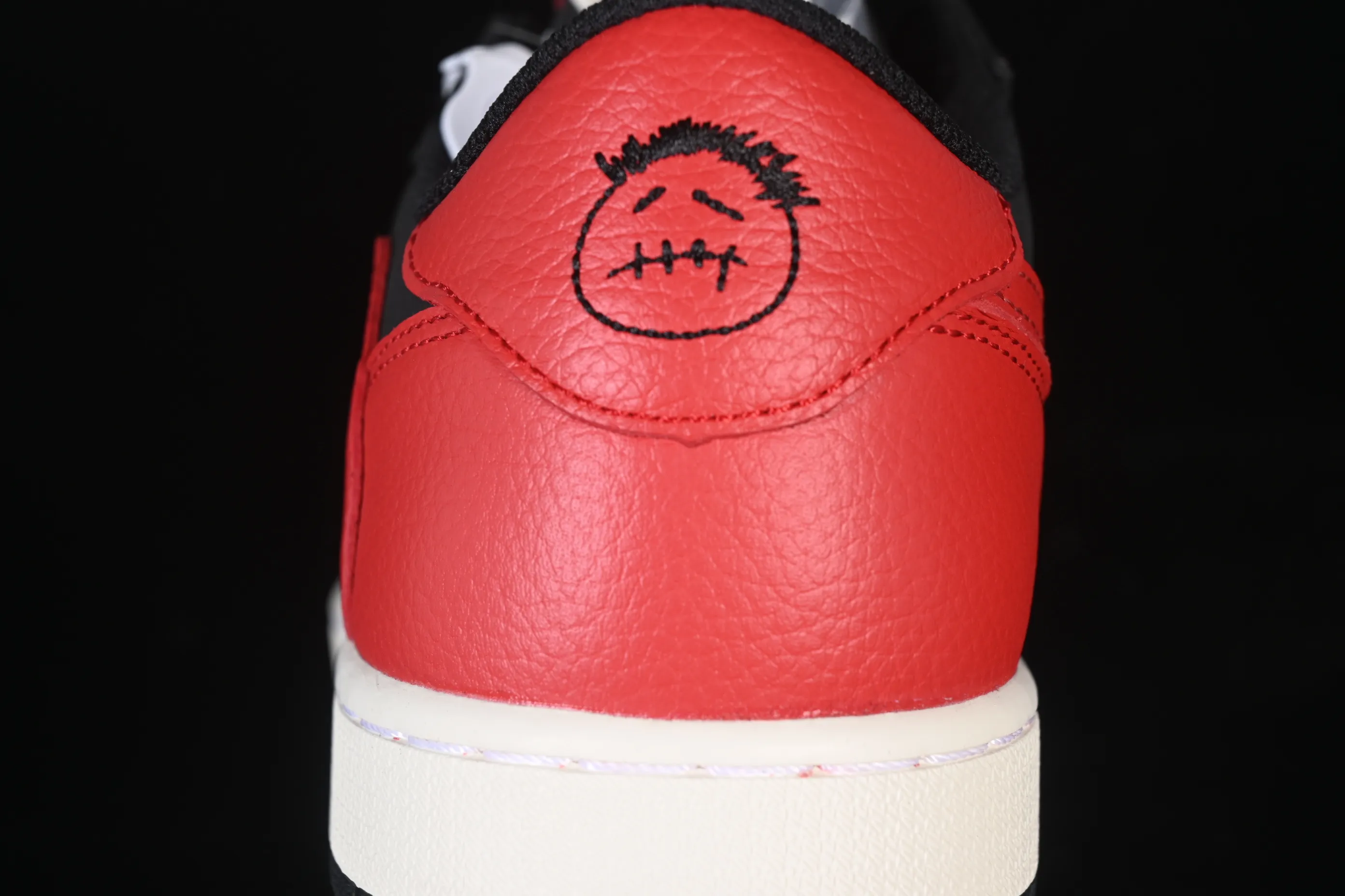 All categories Air Jordan Jordan series basketball shoes Air Jordan 1 Low Travis Scott x Air Jordan 1 Low OG AJ1 Joe 1 undercut low DM7866-061